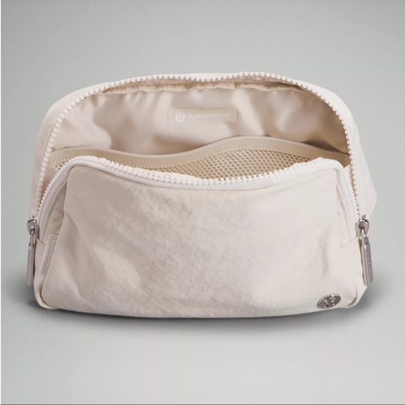 Lululemon | NWT Everywhere Belt Bag Large 2L White Opal New Tags Sold Out - Picture 4 of 15